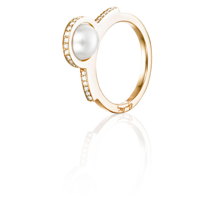Day Pearl & Stars Anello Oro nel gruppo Anelli / Anelli con perle presso SCANDINAVIAN JEWELRY DESIGN (13-101-01913)