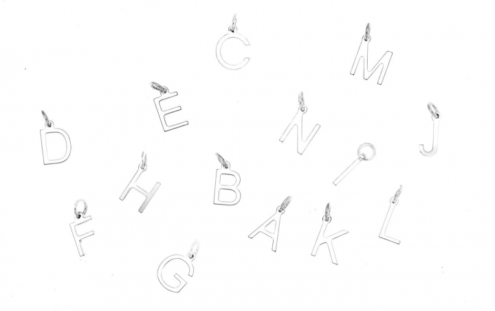 Letters bokstäver A-Z Argento nel gruppo Collane / Collane d'argento presso SCANDINAVIAN JEWELRY DESIGN (161211R)
